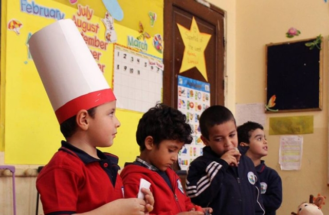 KG 1 A&B - I Sell, "Role Play" Activity