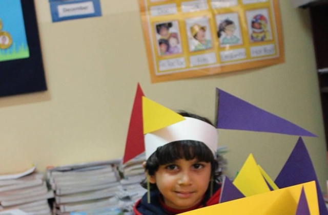 KG 1 A&B - I Sell, "Role Play" Activity