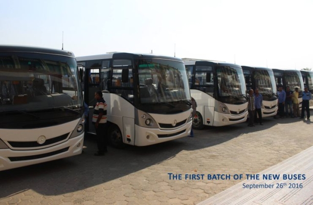 The first batch of the new buses arrived at school