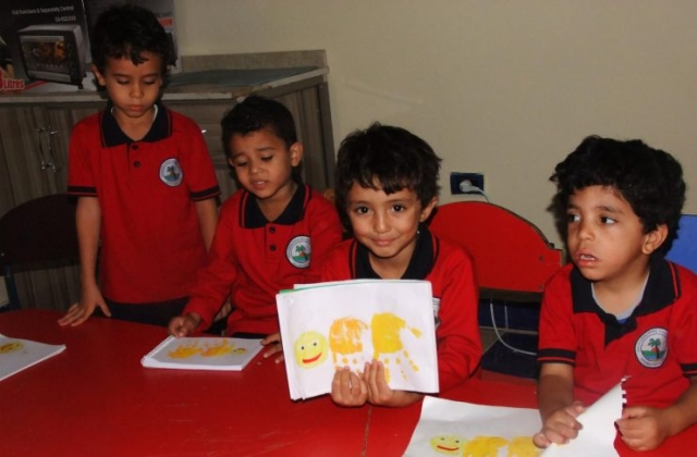 I.S.K. American Division - Art activity KG1A