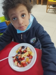 I.S.K | American Division | Fruit Salad Activity PRE-K