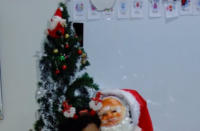 ISK | American Division | Santa's visit - Grade 2 | 2019-2020