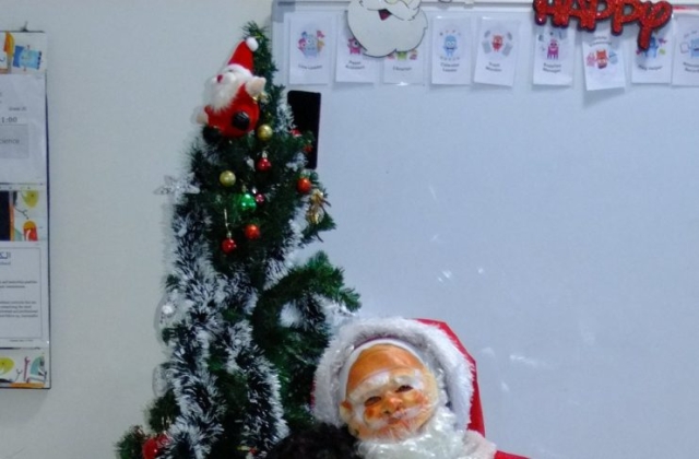 ISK | American Division | Santa's visit - Grade 2 | 2019-2020