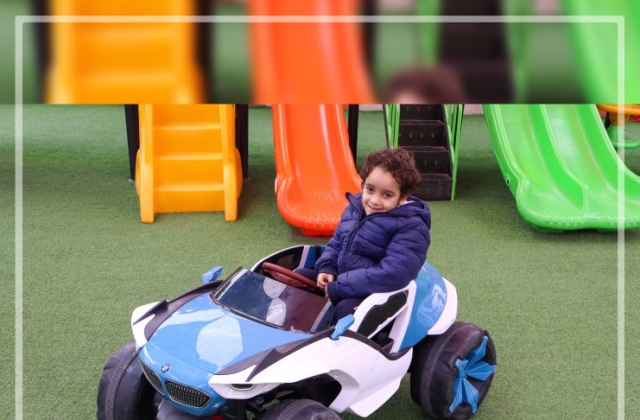 I.S.K | American Division | "Students having fun riding the cars" KG 1B | 2022-2023