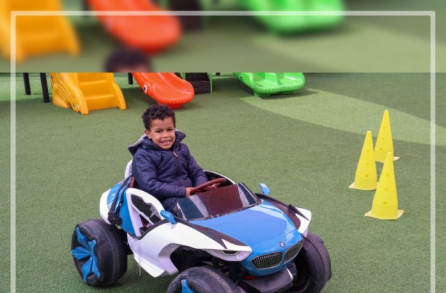 I.S.K | American Division | "Students having fun riding the cars" KG 1B | 2022-2023